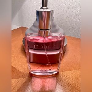 Miracle perfume by Lancôme. 1.7 oz. New no box. Used once.